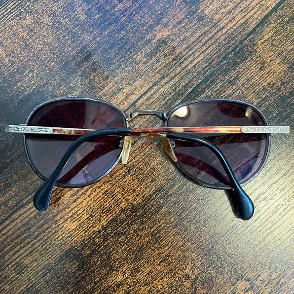 Vintage 1960s Glasses - Picture 2 of 6